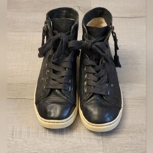 UGG Men's Black and Cream High-Top Sneakers